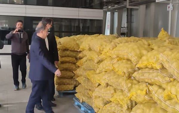 بازدید مدیرعامل تعاون روستایی از سردخانه کهریزک_2