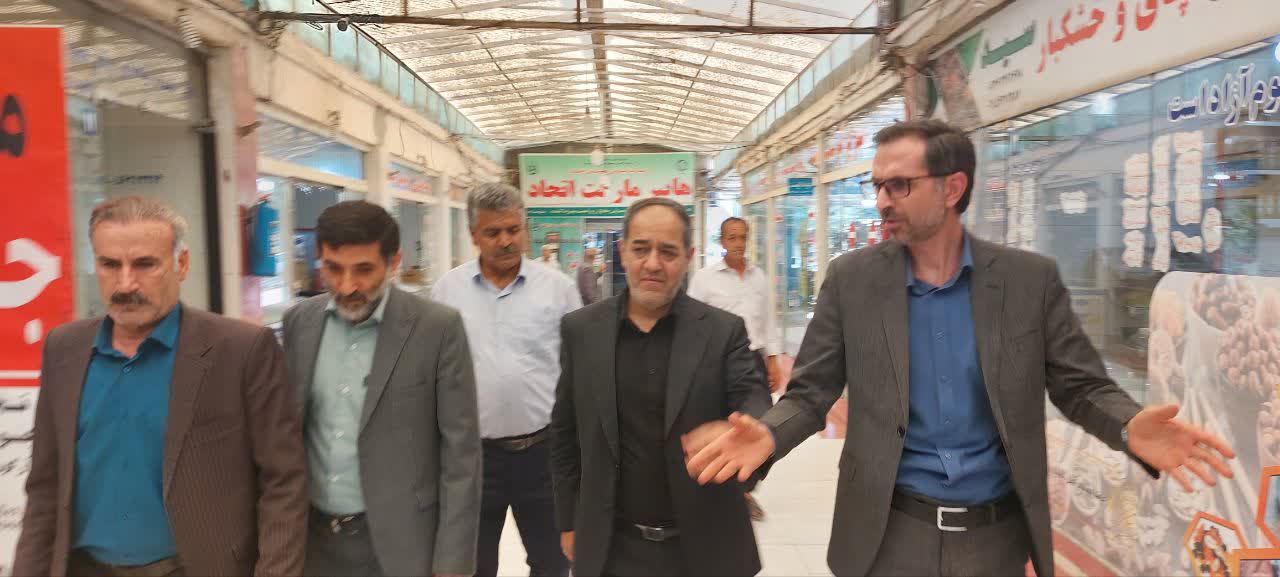 بازدید طلایی مدیرعامل سازمان مرکزی تعاون روستایی ایران از روستا بازارهای استان تهران_2